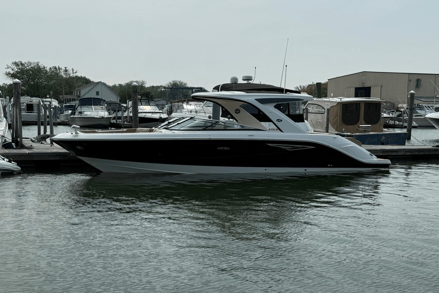 Sea Ray SLX 310