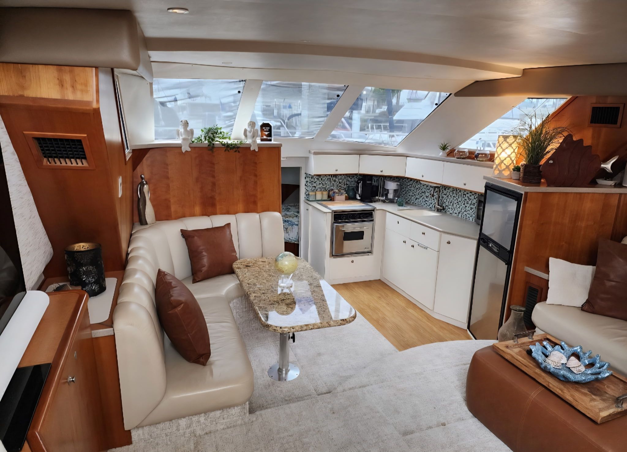 1997 Silverton 372
