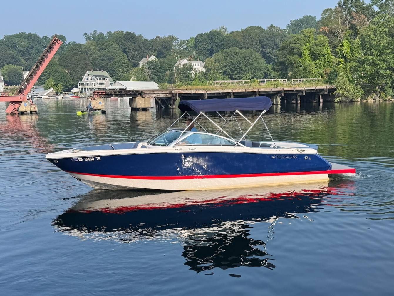 2012 Four Winns H230