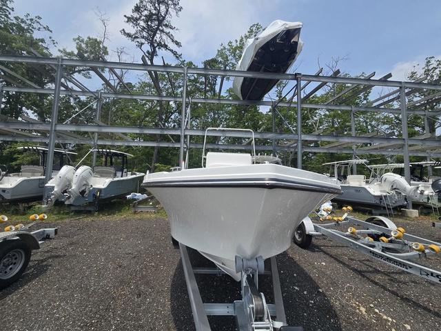 2025 Parker 18 SE CC