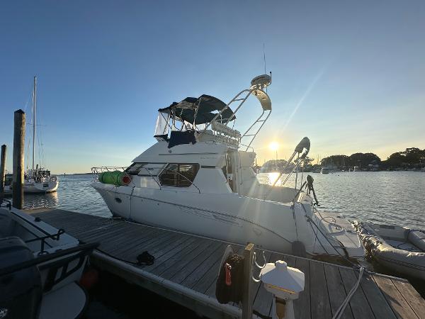 2003 Silverton 351 Sedan Cruiser