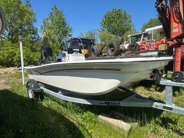 2021 Mako Pro Skiff 15 CC