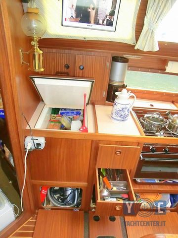 Serena100-6-Sailingworld_Yachtbrokers_Heiligenhafen.jpg