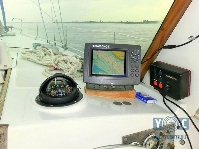 Serena100-20-Sailingworld_Yachtbrokers_Heiligenhafen.JPG