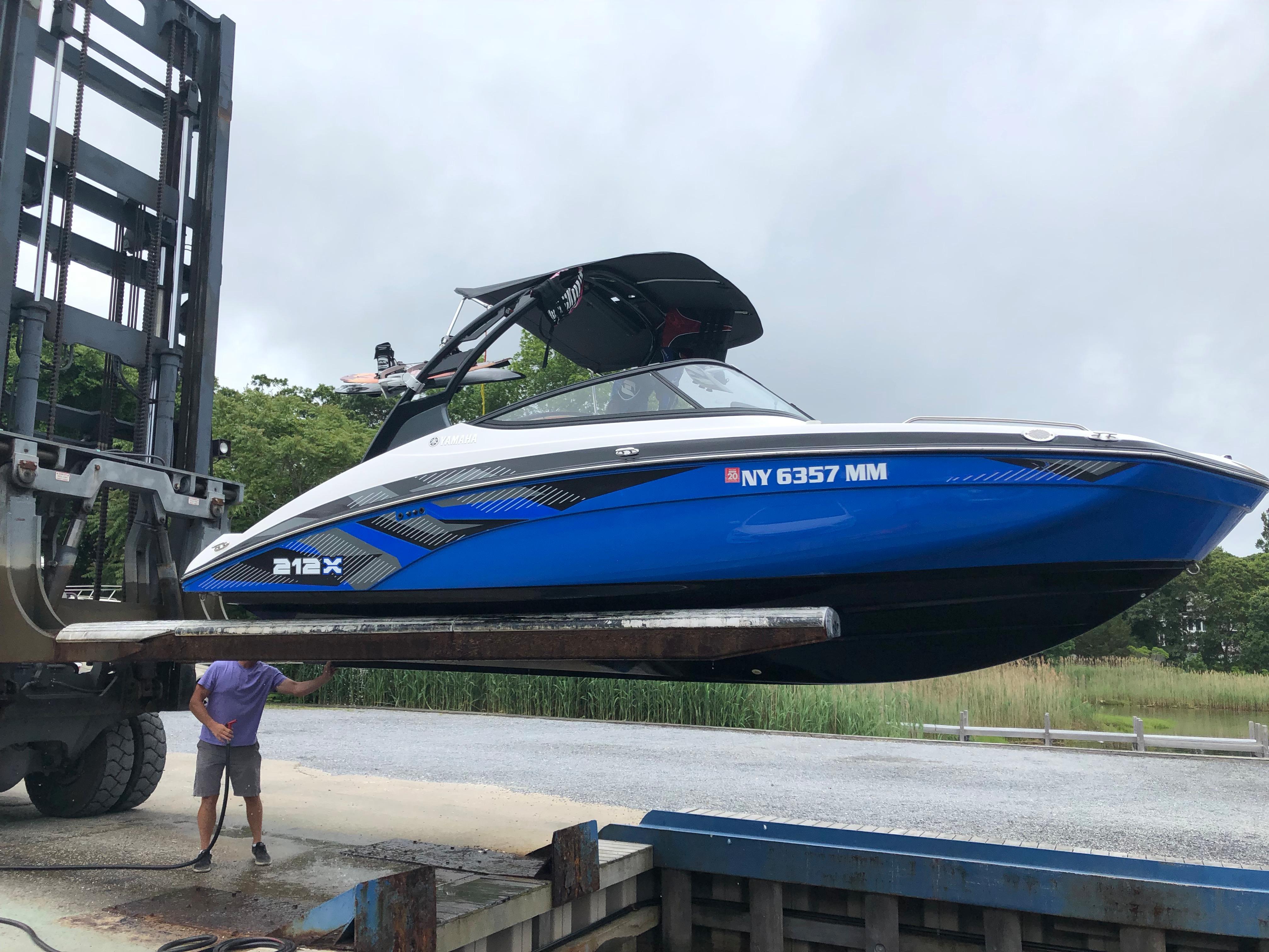 2017 Yamaha Boats 212X