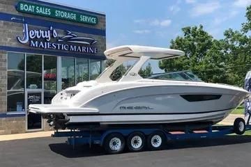 2020 Regal 3300 Bowrider