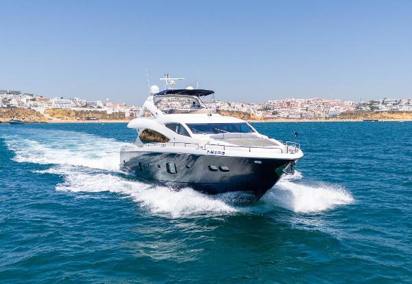 2009 Sunseeker 86 Yacht