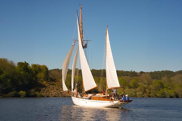 Custom Yacht classique GILL et Fils ROCHESTER UK Yacht Classique