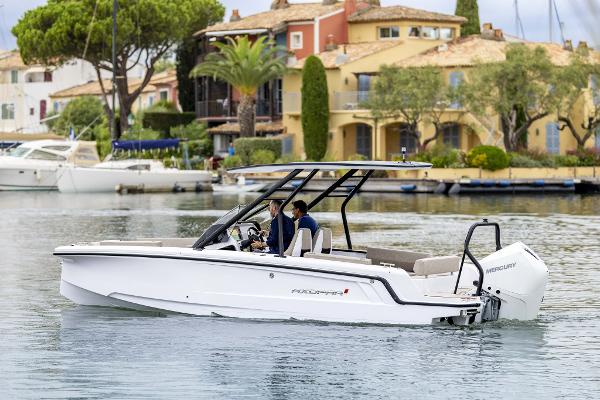 2025 Axopar 22 T-Top Mediterrana