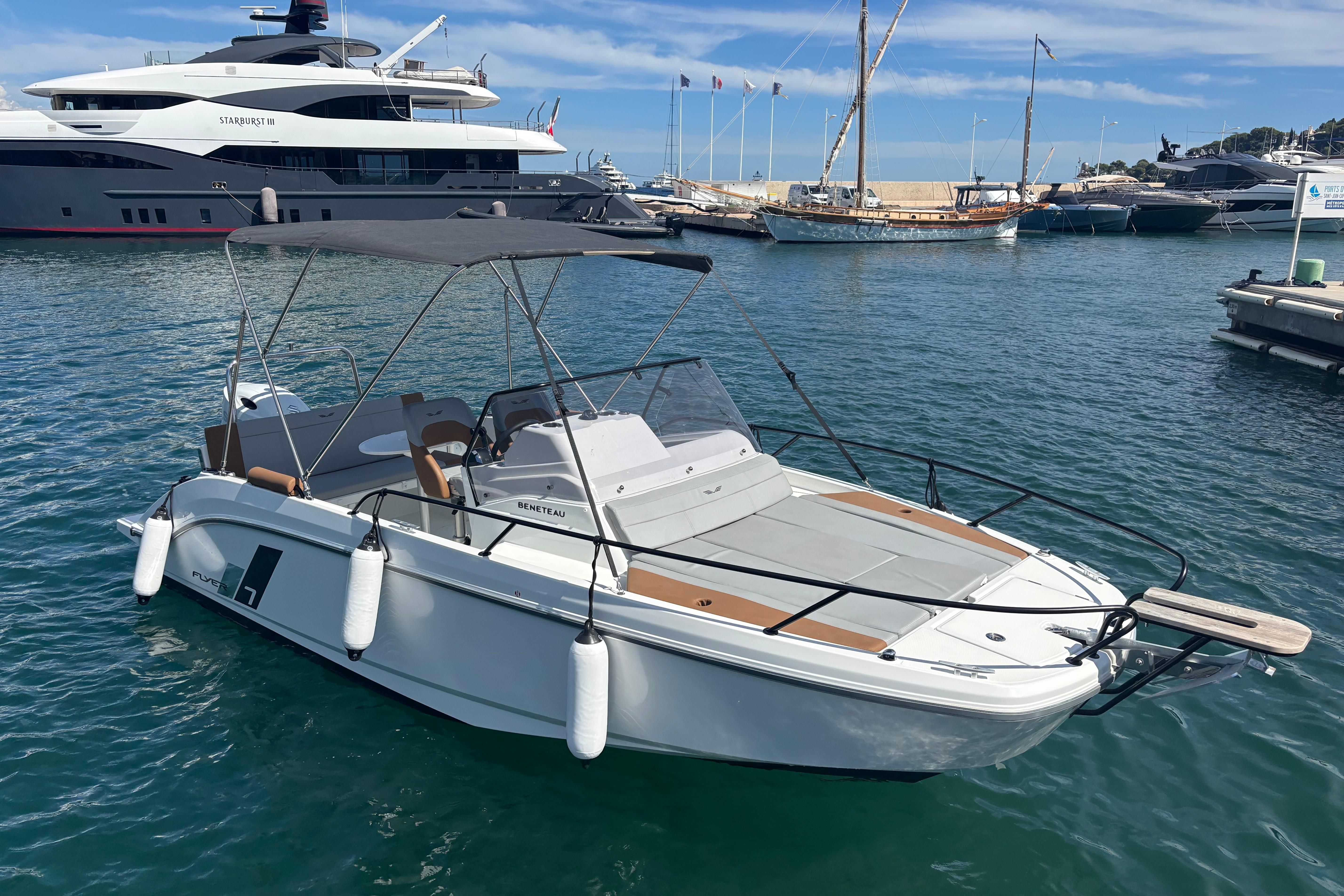 2025 Beneteau Flyer 7 SUNdeck