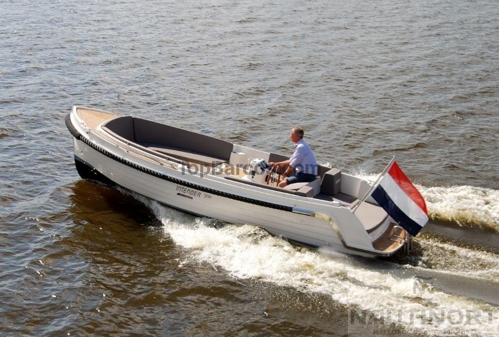 2025 Interboat Intender 700