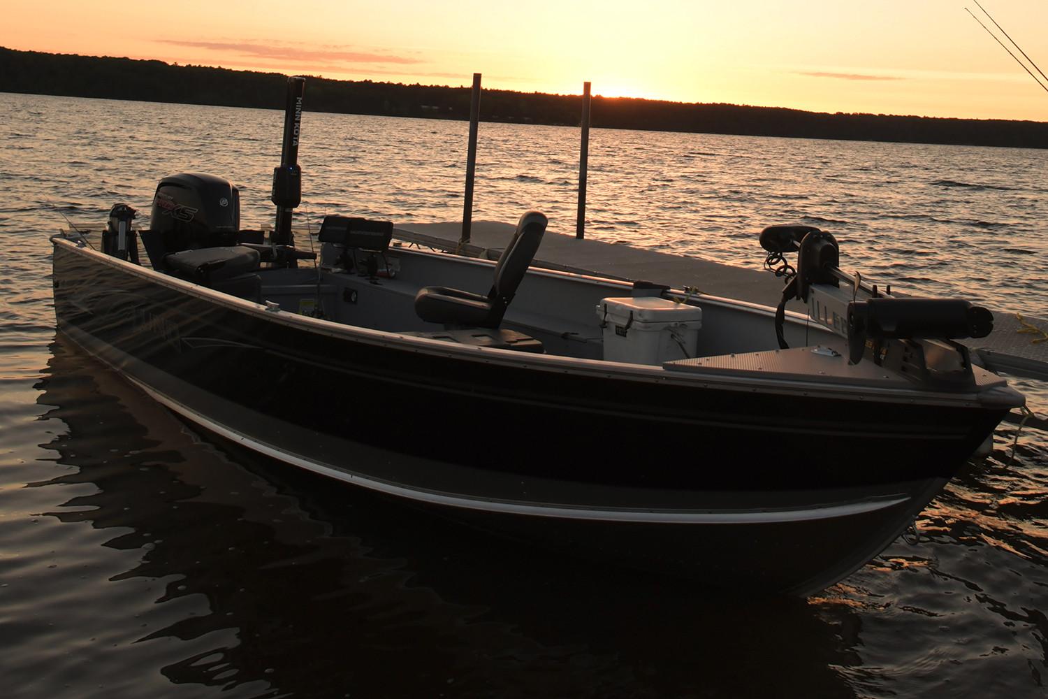 Lund Boat image
