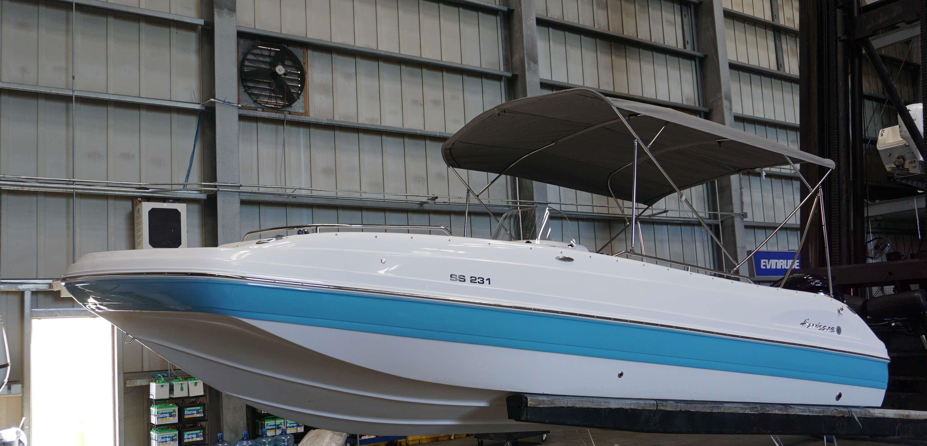 Inactive: Hurricane 231 Sundeck Sport Boat in Acampo, CA