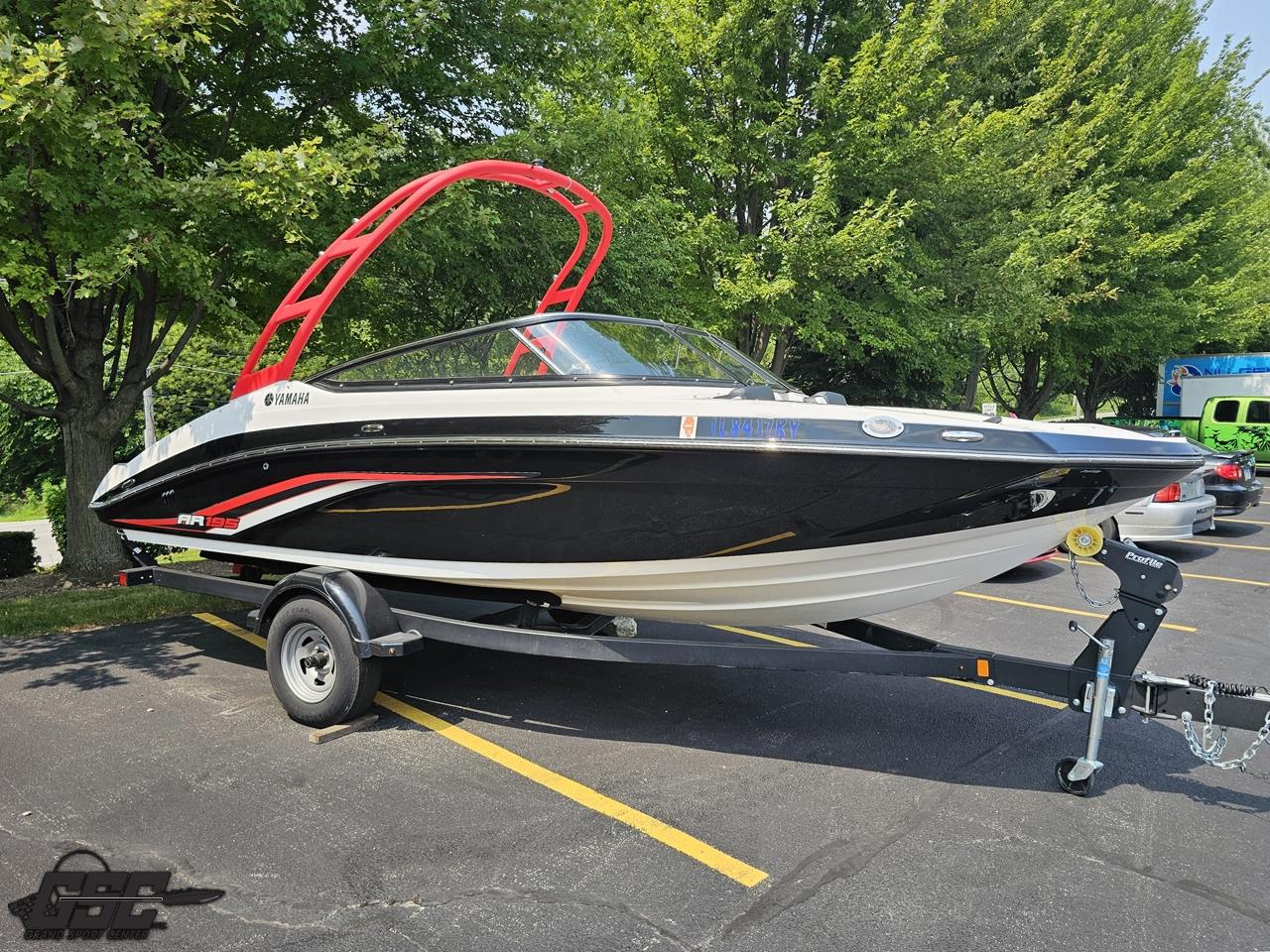 2019 Yamaha Boats AR195