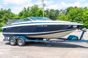 2001 Cobalt 227 Cuddy
