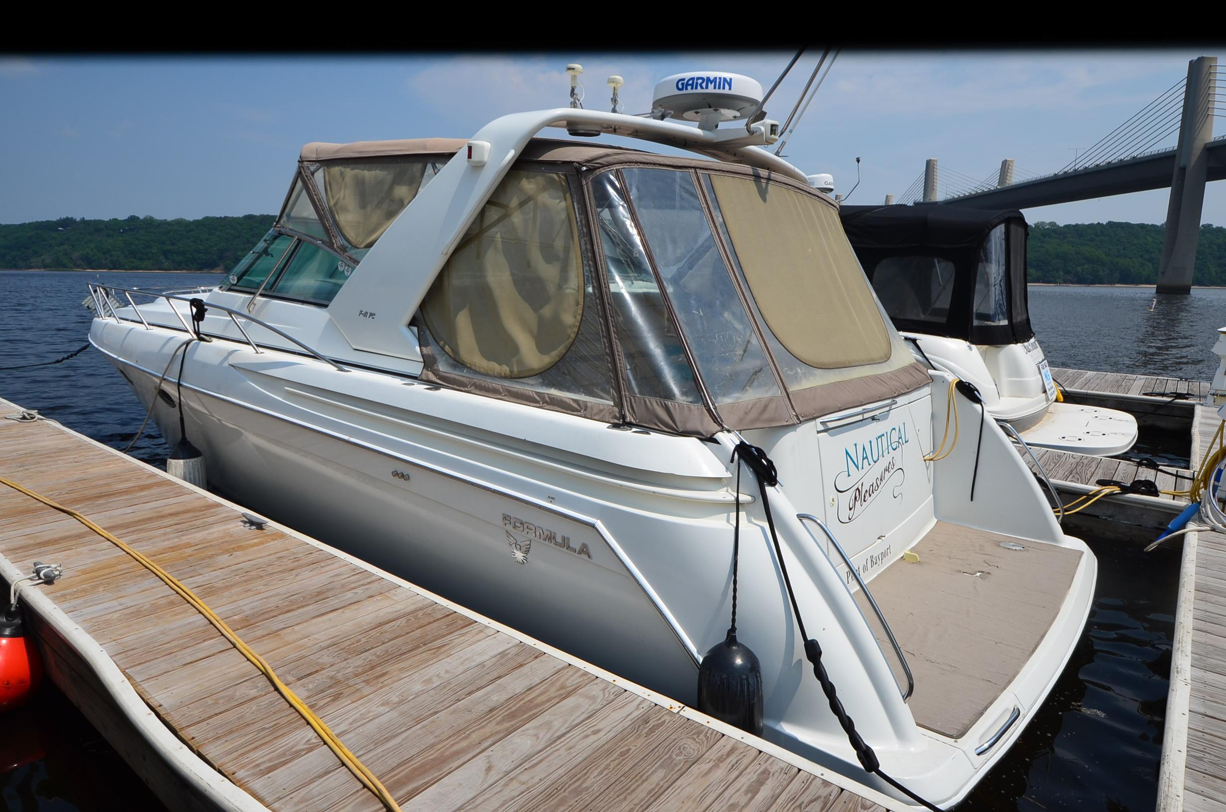 1996 Formula 41 Performance Cruiser