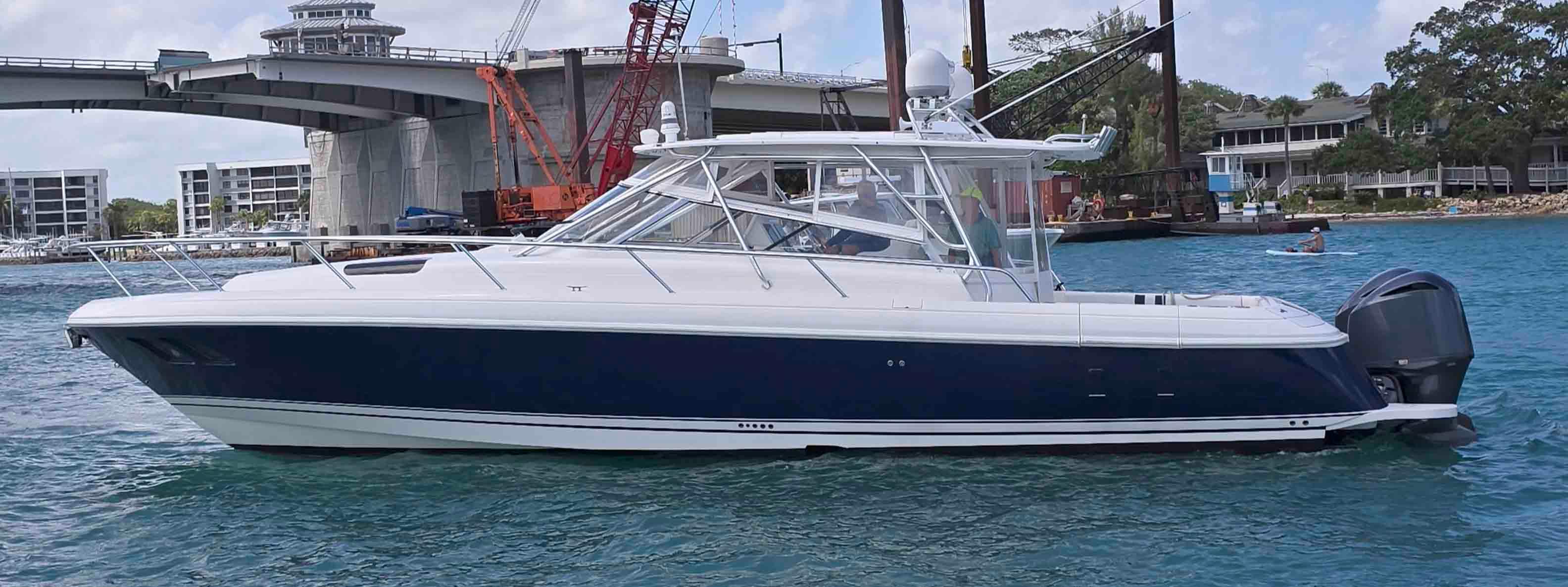 2008 Intrepid 430 Sport Yacht