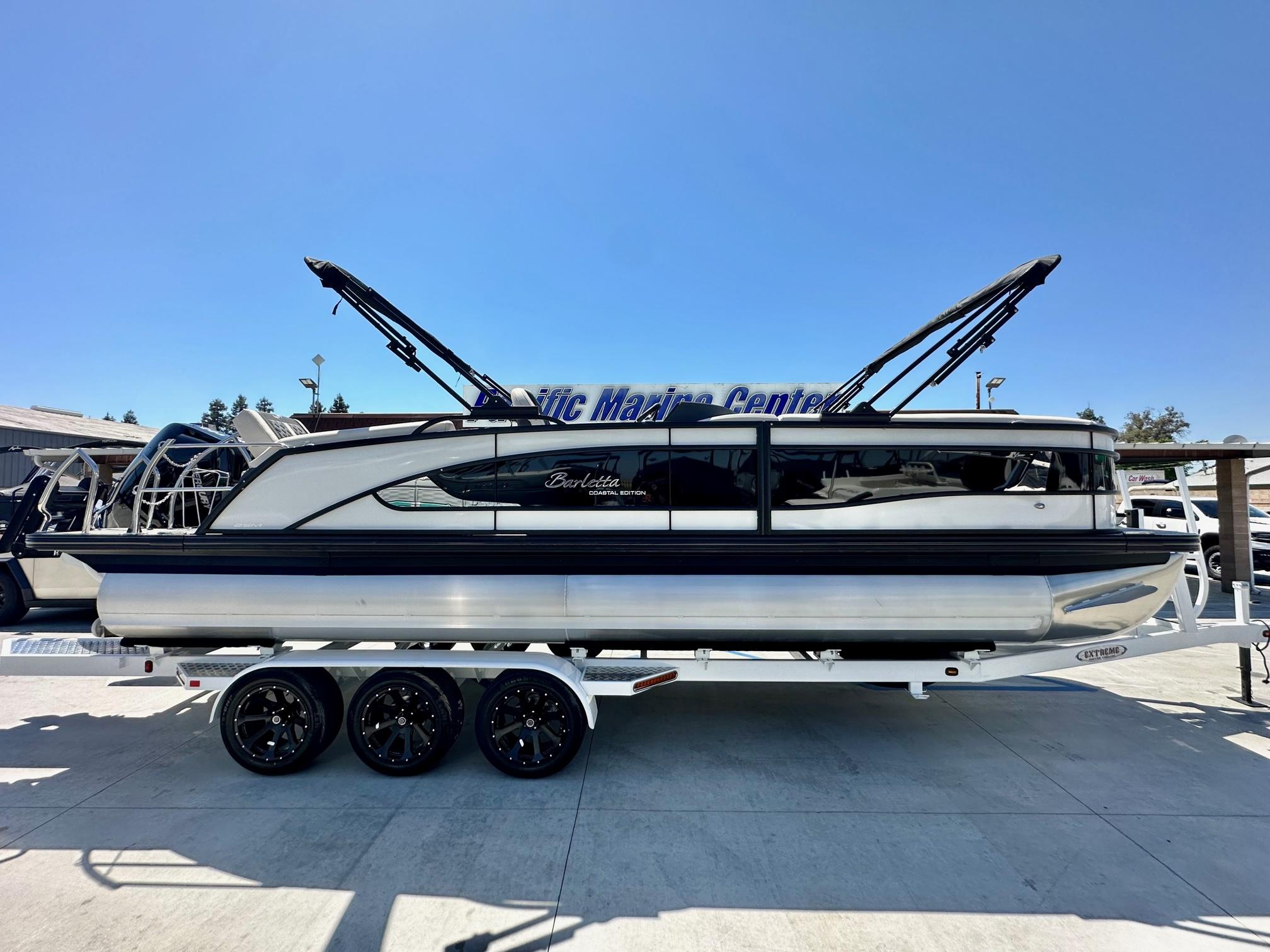 Barletta Lusso Mid-Lounge L25M w/ 400HP Mercury V10!