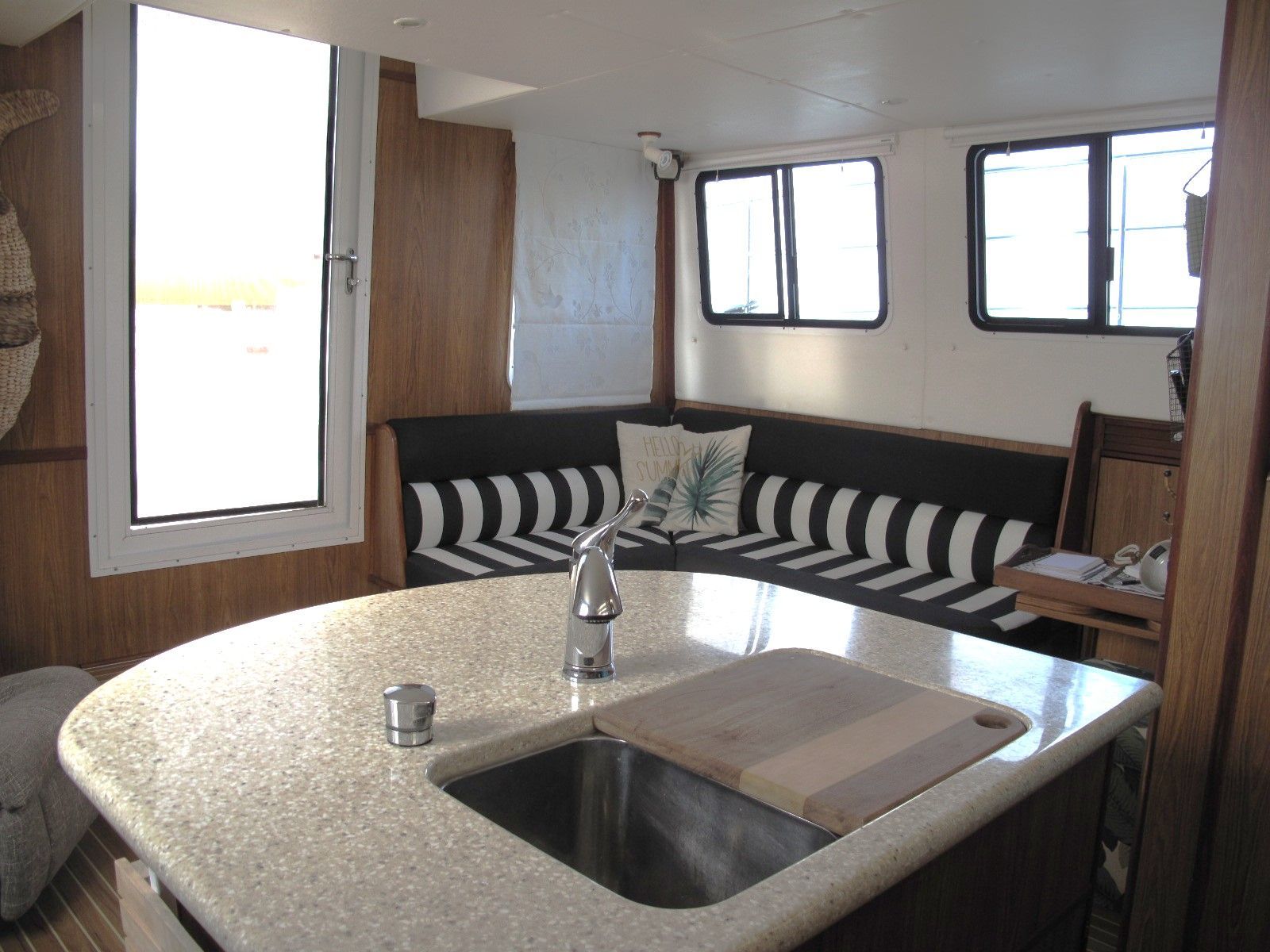 2005 Endeavour 40 Trawlercat