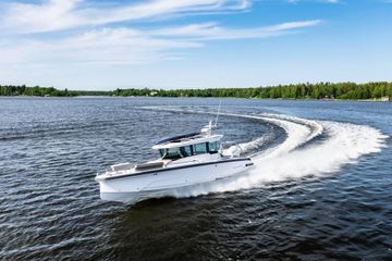 2026 Axopar 29XC Aft Sofa 260455