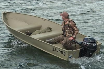 Lund A14 Manufacturer Provided Image Boat