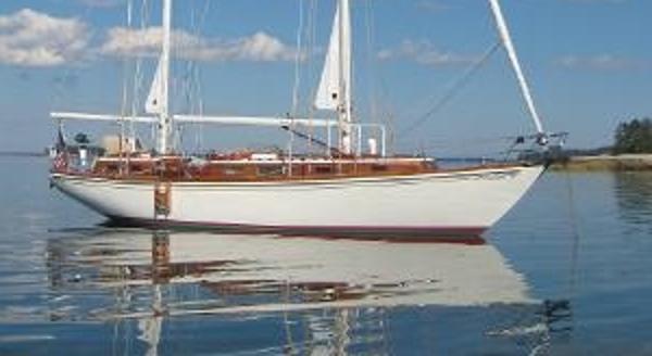 Alden Custom 47 Center Cockpit Ketch