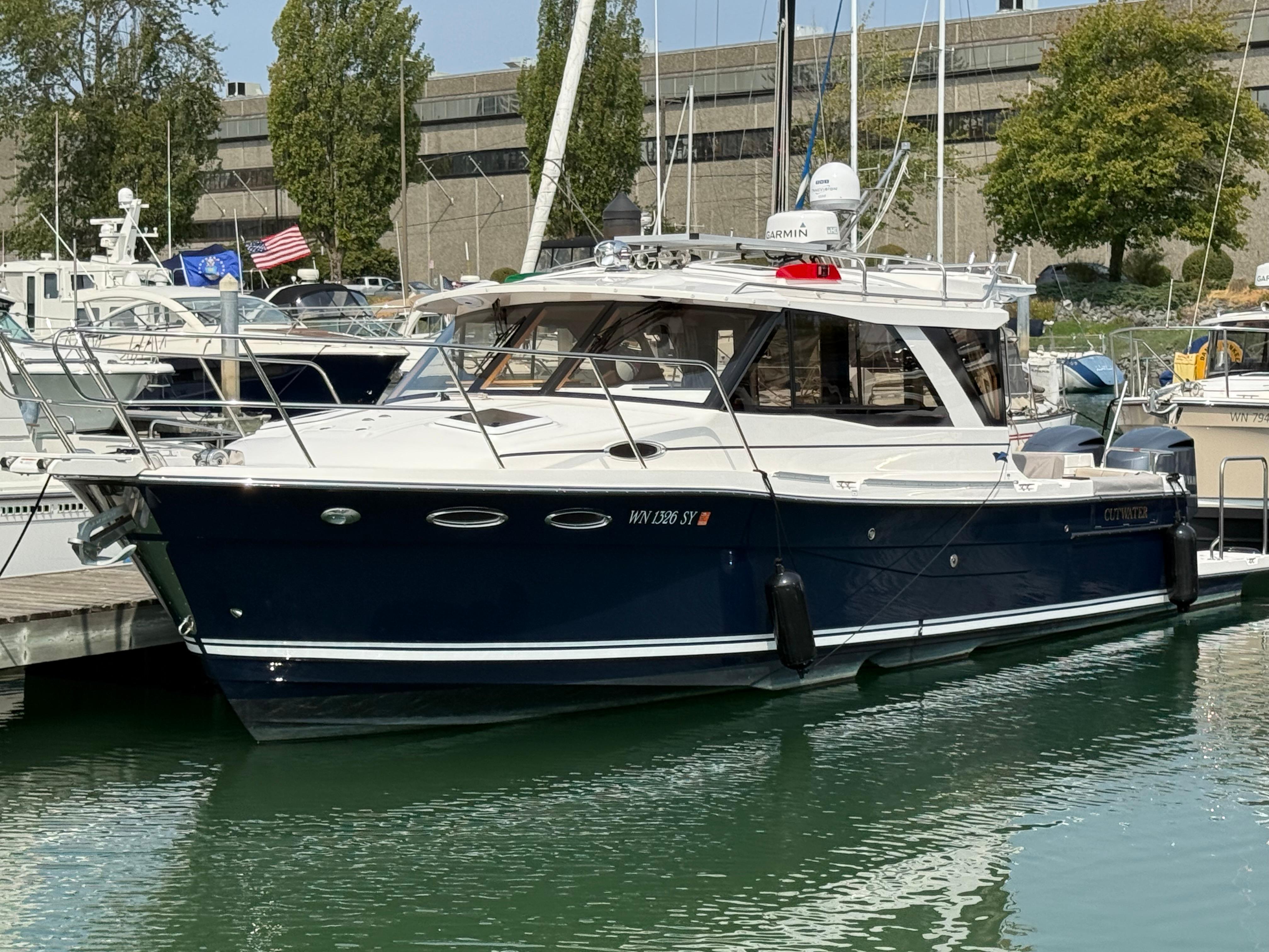 2021 Cutwater C-32 C