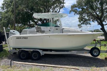 2021 Sea Pro 219 Center Console
