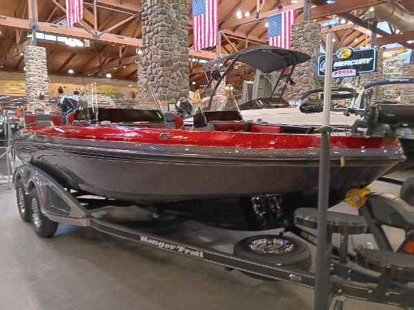 Ranger 1880MS 2025 Ranger 1880MS boat displayed indoors with American flags in the background.