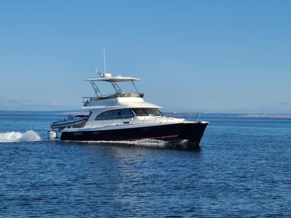 Aspen C128 Flybridge