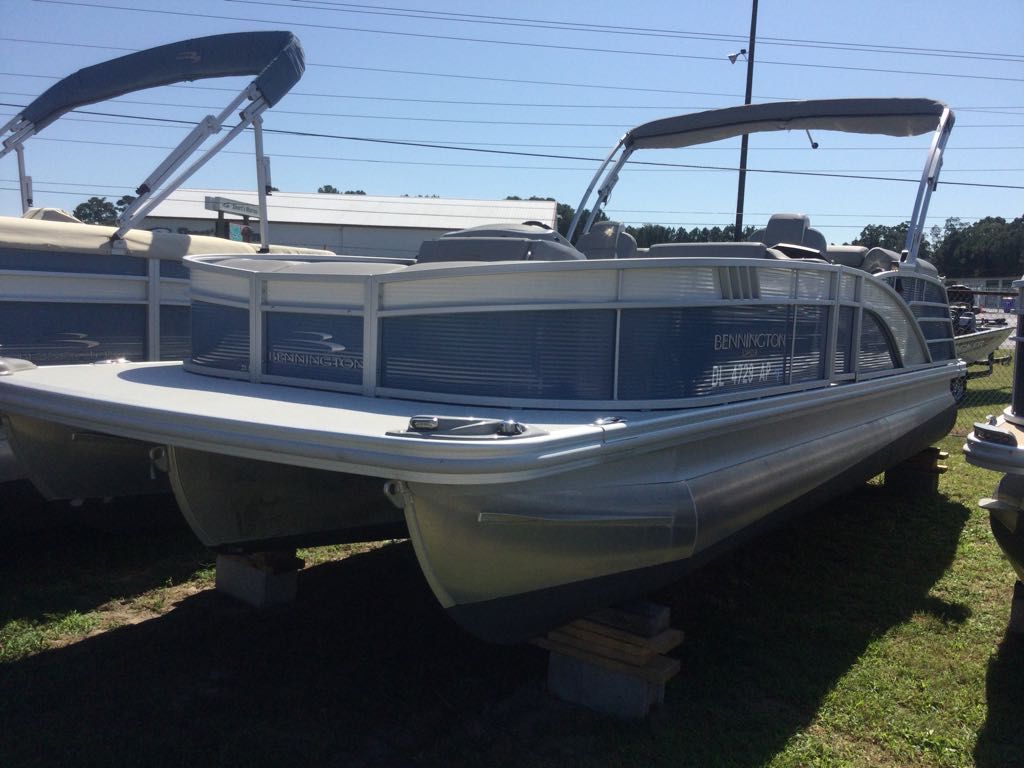 Bennington 23LTFB ESP