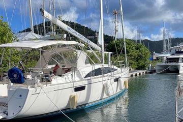 2015 Bavaria Vision 46