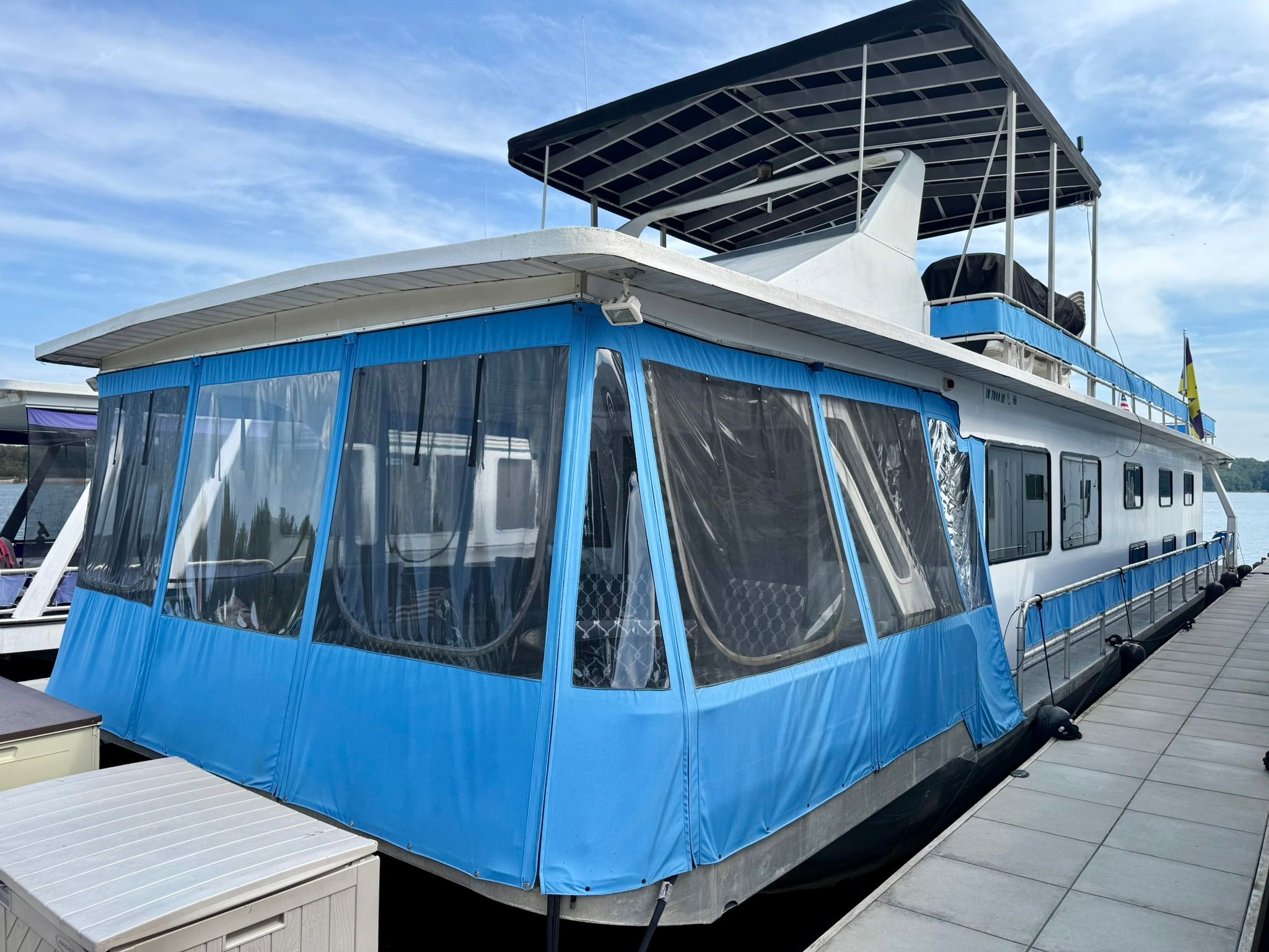 1994 Jamestowner 16 x 72 Houseboat