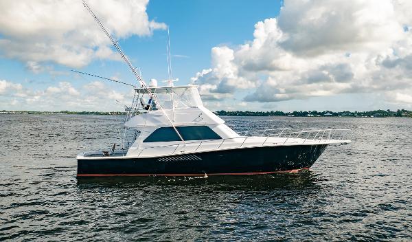 2000 Viking 50 Conv Sport Fisher