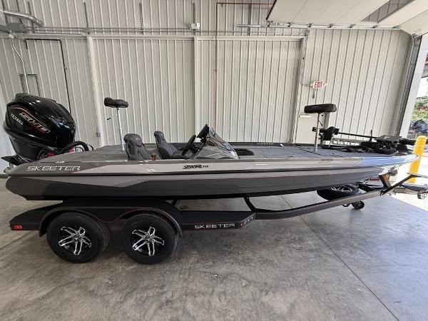 2025 Skeeter ZXR19