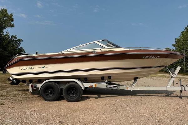 1987 Sea Ray Sorrento 21