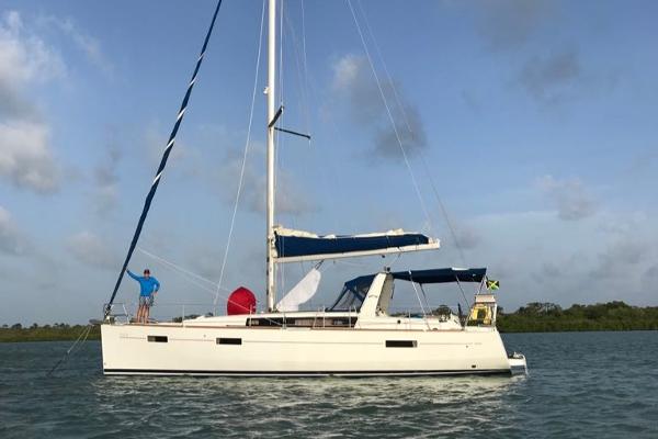 2012 Beneteau Oceanis 41.1