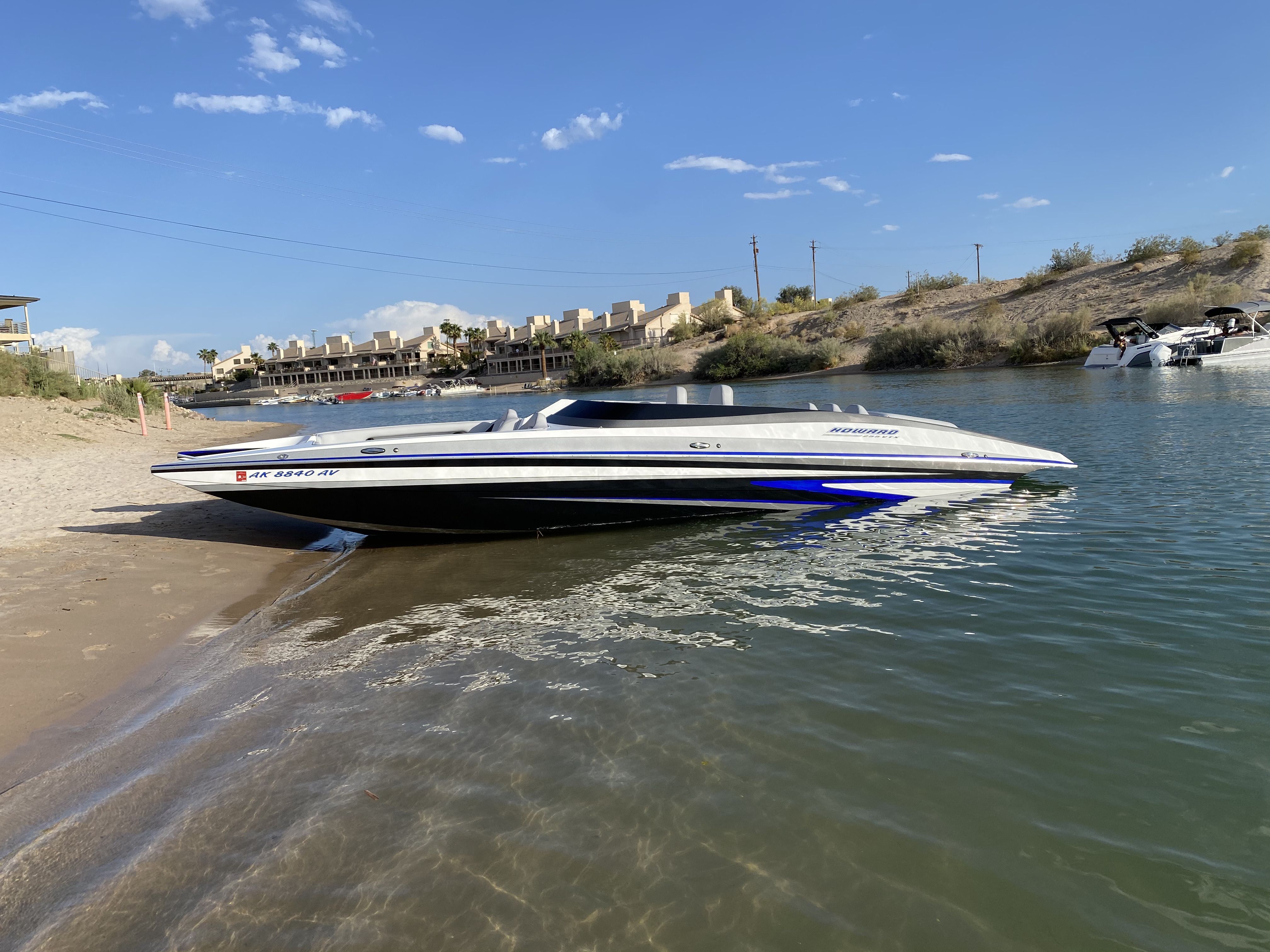 2021 Howard 255 VTX