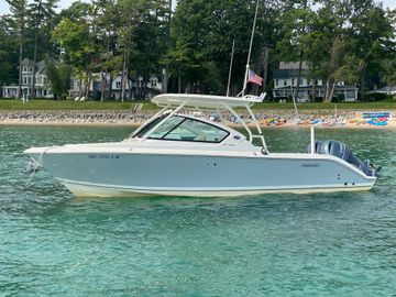 2021 Pursuit DC 266 Dual Console