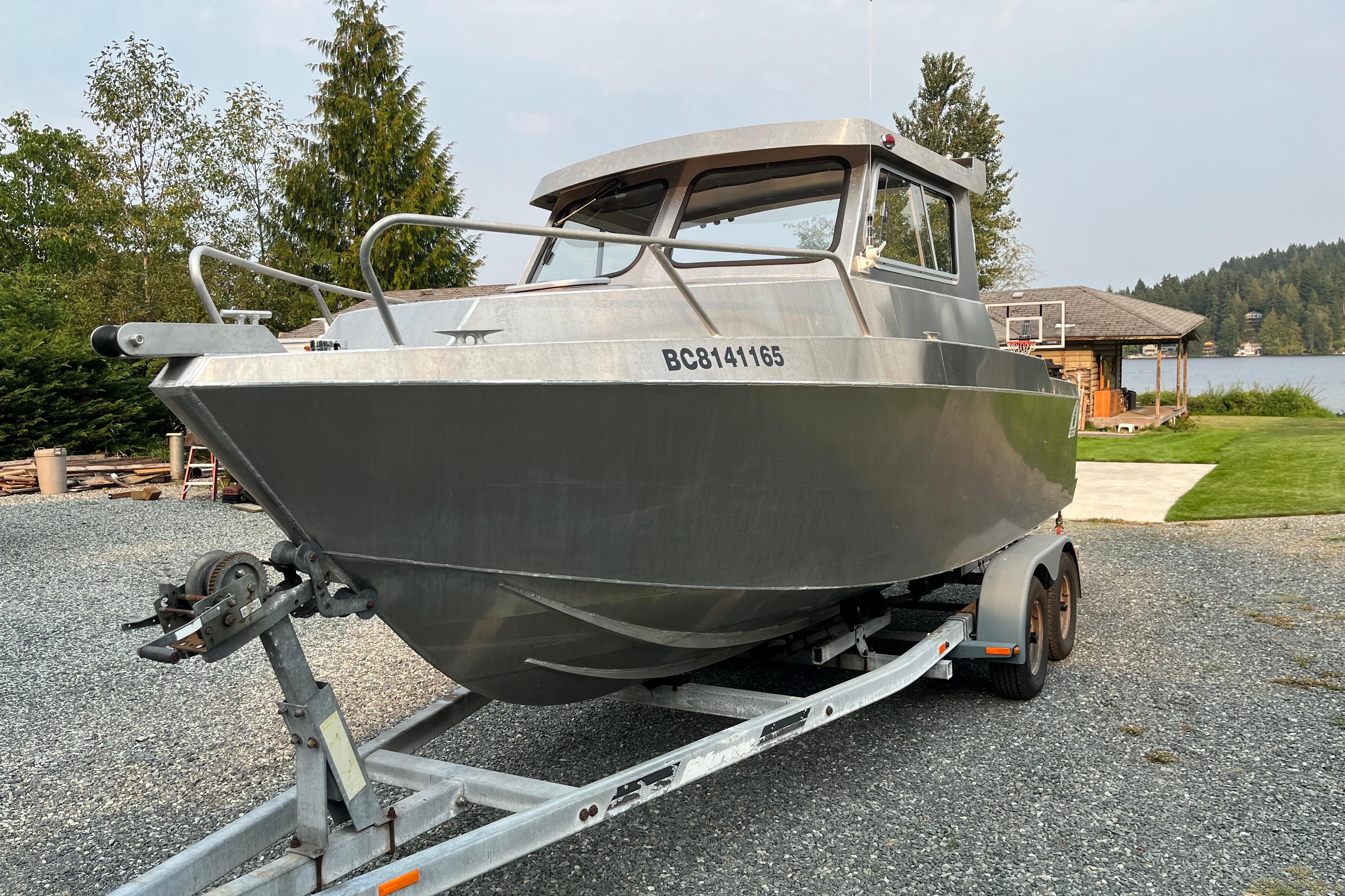2022 Custom Aluminum HT 21 Sport Fisher & Family Cruiser 21’