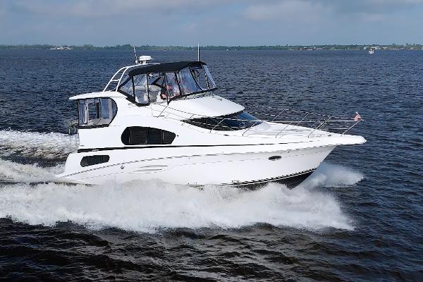 2006 Silverton 39 Motor Yacht