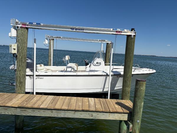 Edgewater 188CC