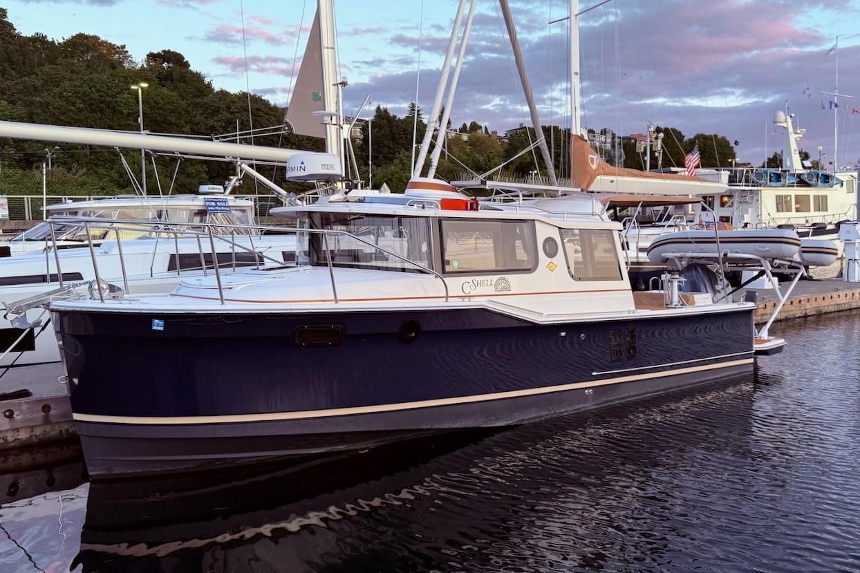 2022 Ranger Tugs R-27