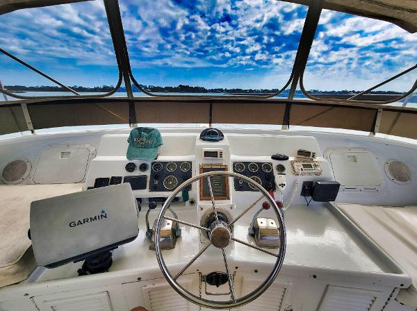 1979 Albin Extended Flybridge trawler
