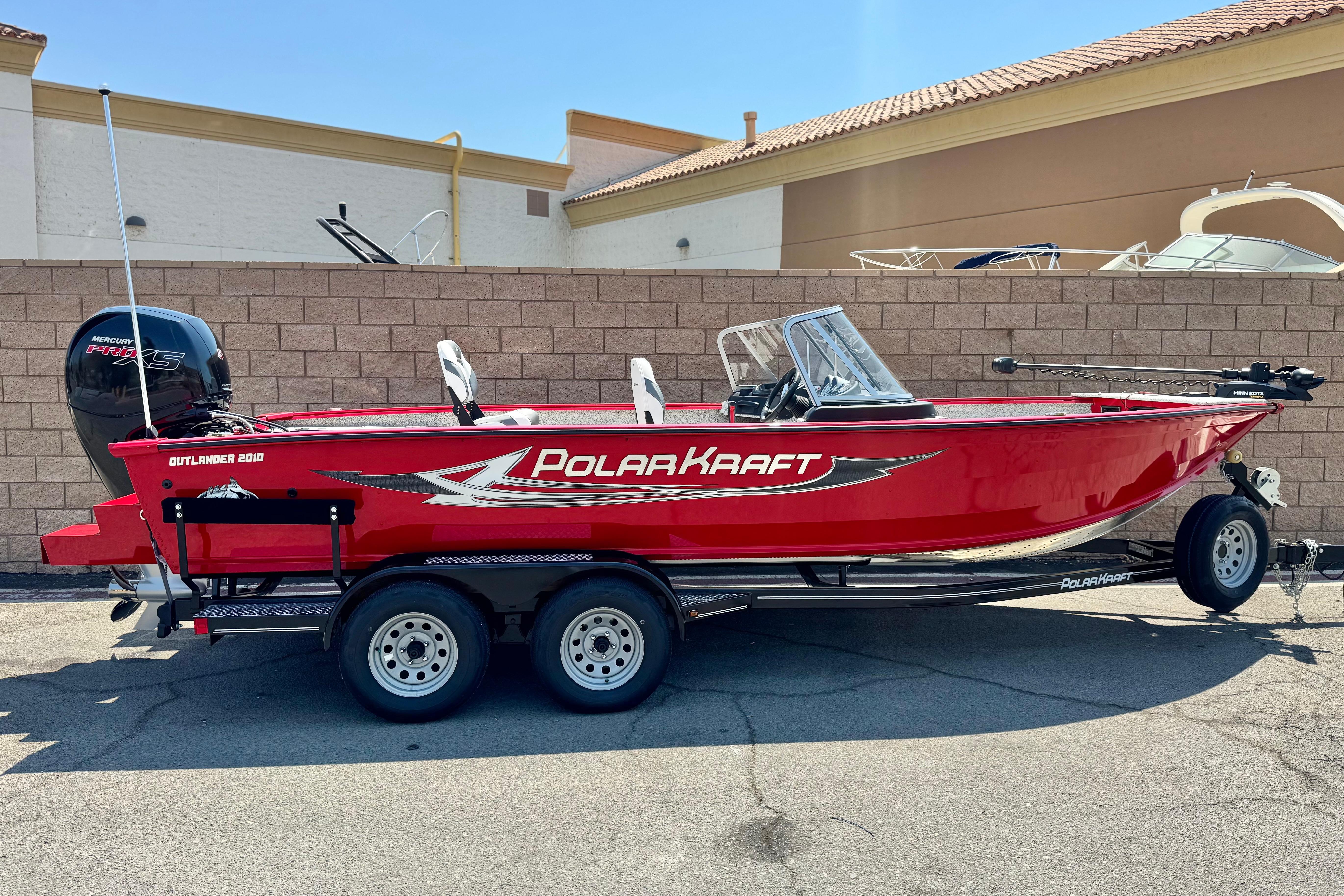 2023 Apex Polar Kraft V186