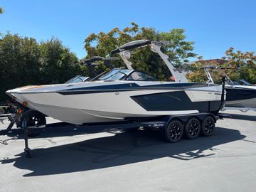 2023 Malibu Wakesetter 24 MXZ