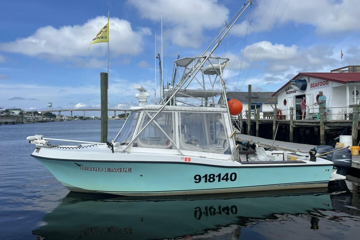 1985 Mako 284