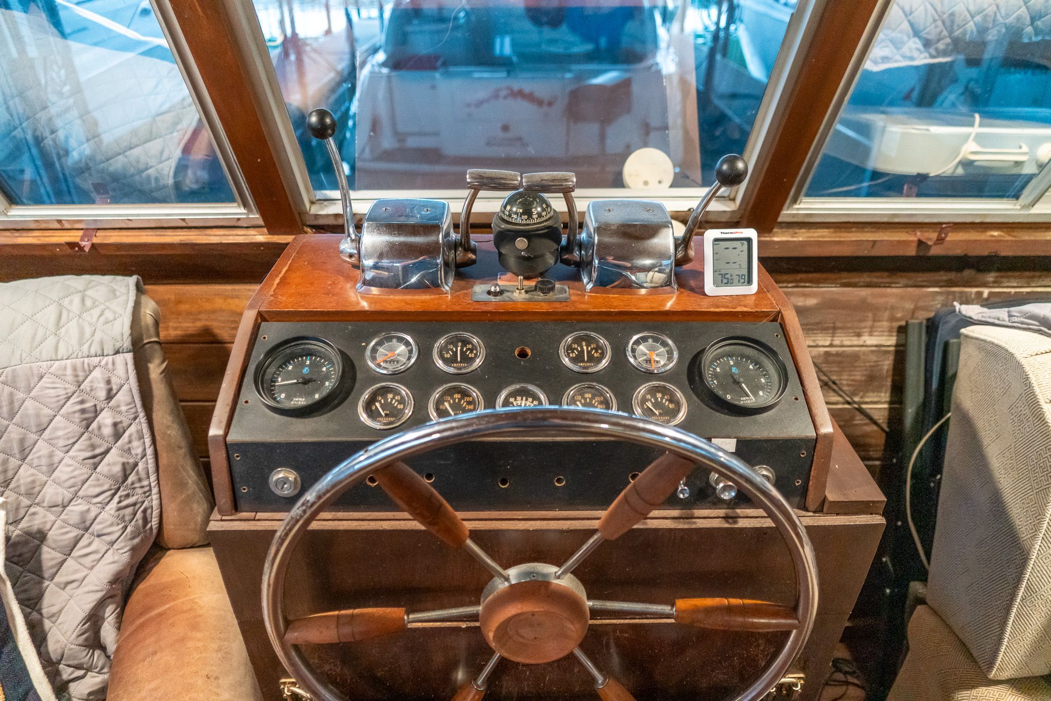 1971 Chris-Craft Aqua Home