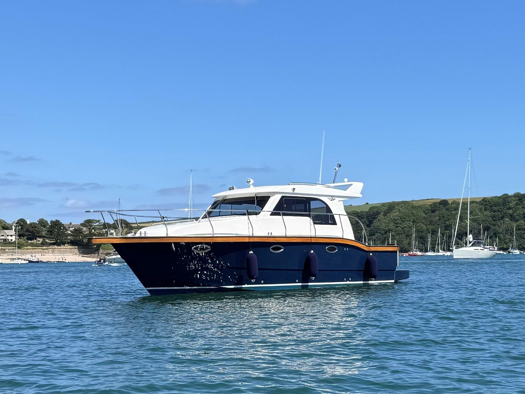 Viking Marin 32 Sedan Viking Marin 32