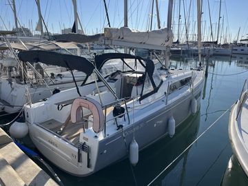 2023 Beneteau Oceanis 30.1